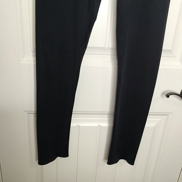 BOLLIE The Essential Daily Pants in Midnight. - Picture 4 of 10